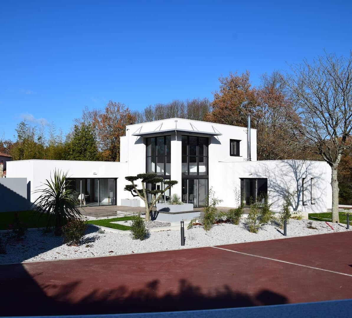 maison construction moderne à les Lucs sur Boulogne Vendée maçon maitre d'œuvre architecte MORISSET villa